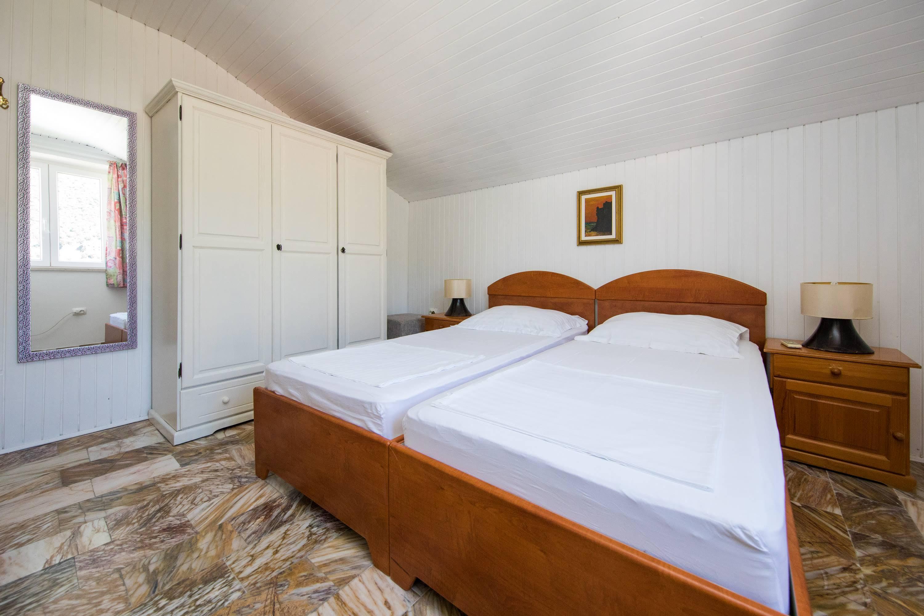 זאטון Guest House J&J מראה חיצוני תמונה