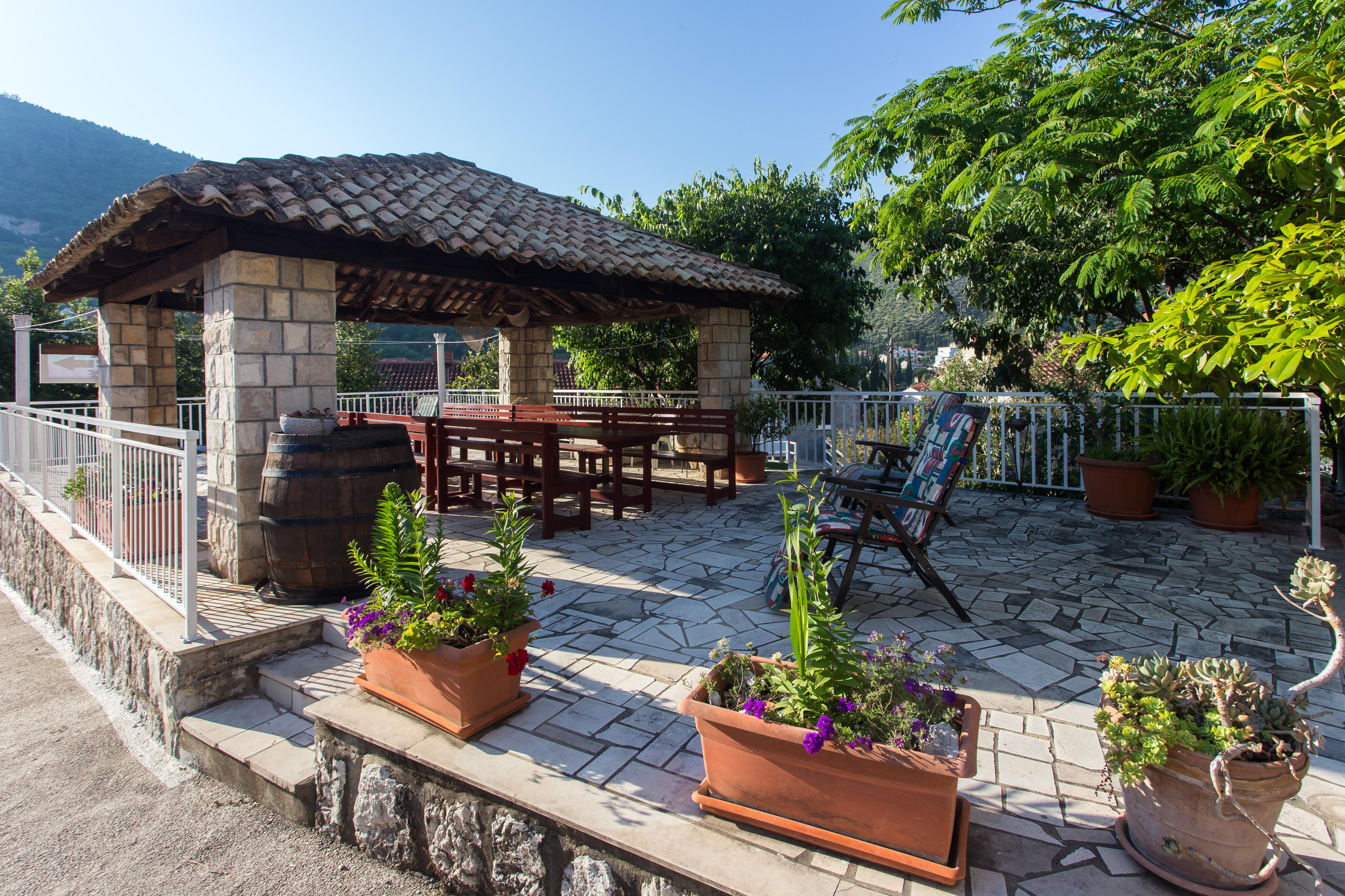 זאטון Guest House J&J מראה חיצוני תמונה